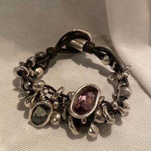 Uno de 50 “Lady Marmalade” Silver Bracelet with gray & pink Swarovski Crystals